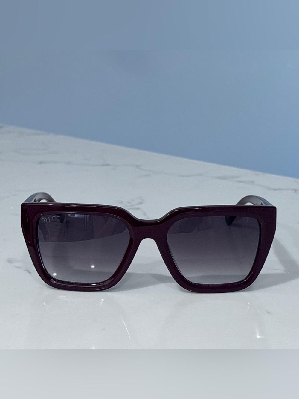DIFF Eyewear Amara Oversized Square Sunglasses Retro Cat Eye Chic